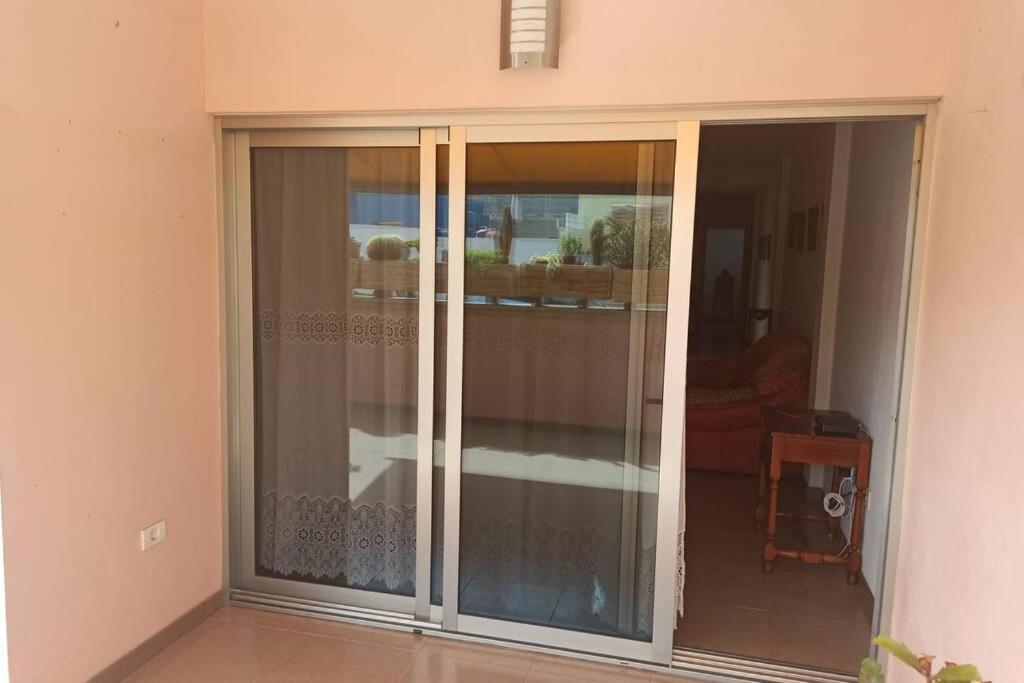 Spacious Apartment Just Few Steps Of The Ocean In La Caleta Costa Adeje  Exteriör bild