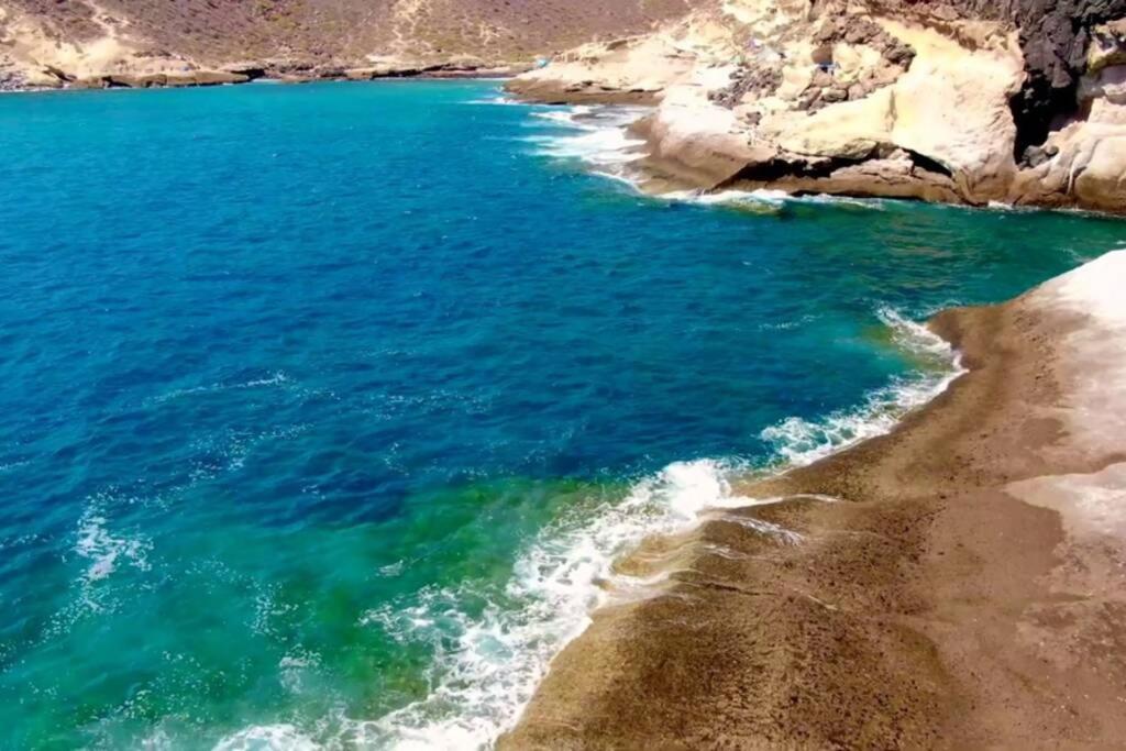 Spacious Apartment Just Few Steps Of The Ocean In La Caleta Costa Adeje  Exteriör bild