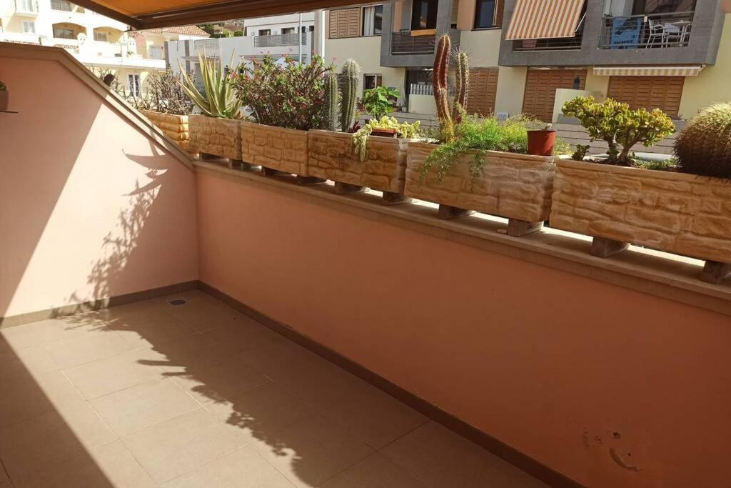 Spacious Apartment Just Few Steps Of The Ocean In La Caleta Costa Adeje  Exteriör bild
